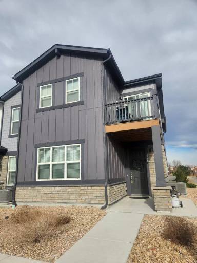 Main picture of 128 Ambrose St