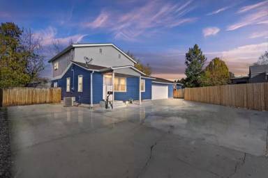Main picture of 3718 W Custer Dr