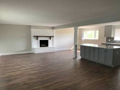 Main picture of 718 Vista Ln