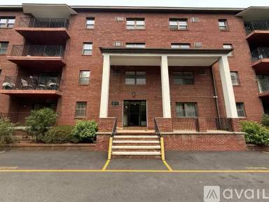 Main picture of 16 Winter St