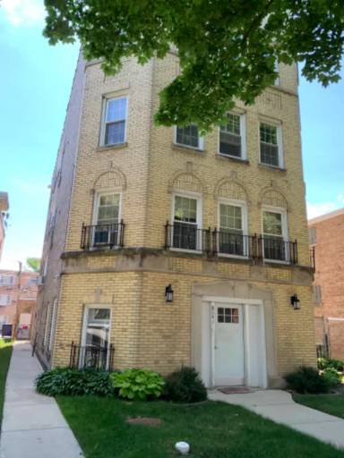 Main picture of 8041 Kilpatrick Ave