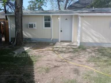 Main picture of 805 W Russell Pl