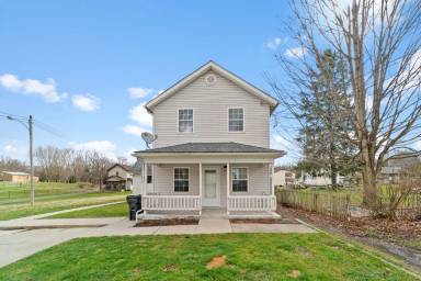 Main picture of 6256 Wayland Rd