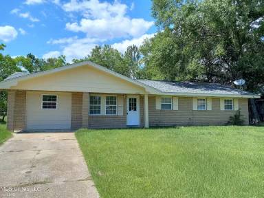 Main picture of 2541 W David Dr