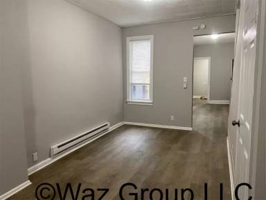 Main picture of 1342 Cotton St