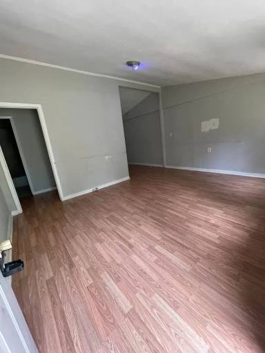 Main picture of 7212-24 Union Ave