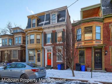 Main picture of 1226 Green St
