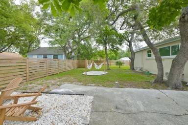 Main picture of 1161 Howard St