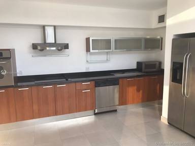 Main picture of 1650 Brickell Ave