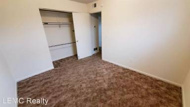 Main picture of 2620 10th Ave