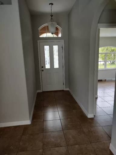 Main picture of 15 Fernon Ln