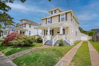 Main picture of 3708 Amherst St