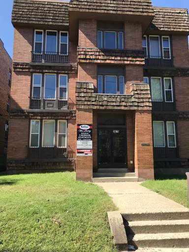 Main picture of 3835 Hiawatha St