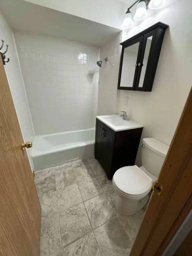 Main picture of 6605 Oak Forest Ave