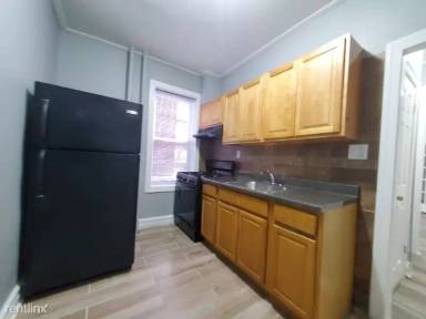 Main picture of 19 Kensington Ave