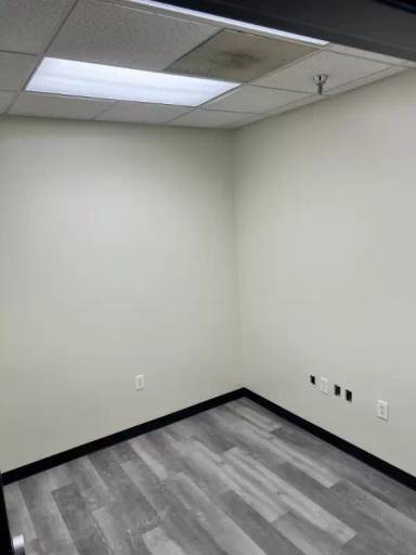 Main picture of 873 E Bloomingdale Ave