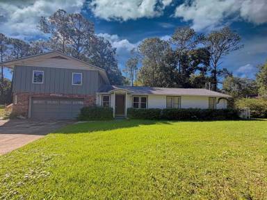 Main picture of 5336 Alpha Ave