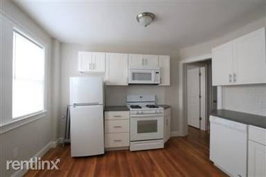 Main picture of 110 Summer St