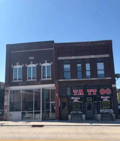 Main picture of 506 W College St