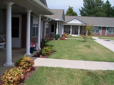 Main picture of Strawberry Fields Apartments