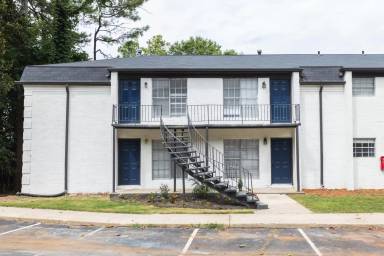 Main picture of 3128 Chateau Blvd
