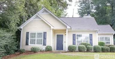 Main picture of 831 Columbiana Rd