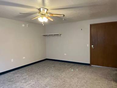 Main picture of 491 Caswell Ave W