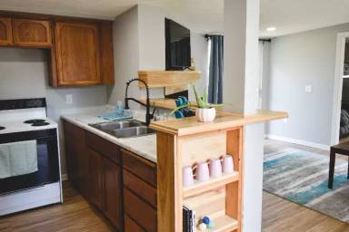 Main picture of 7665 W Idaho St
