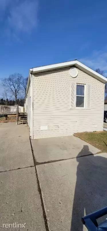 Main picture of 2095 N Sheeran Dr