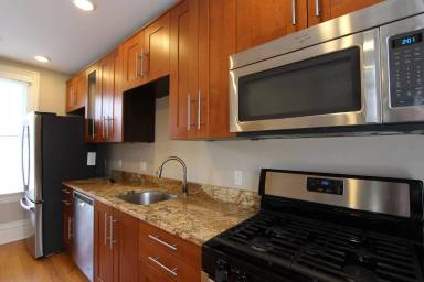 Main picture of 406 Greendale Ave