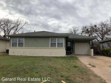 Main picture of 610 Westview Dr