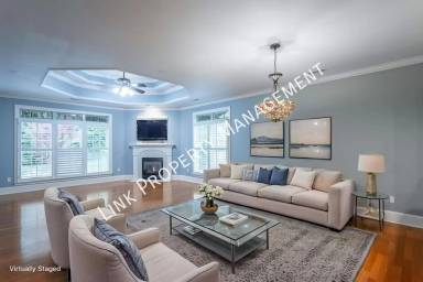 Main picture of 7655 Lenox Trace Dr