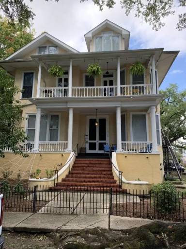 Main picture of 1636 Peniston St