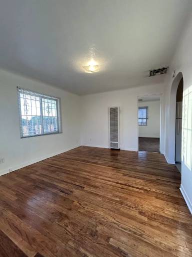 Main picture of 1804 Lead Ave SE