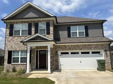 Main picture of 7033 Southgate Dr SE