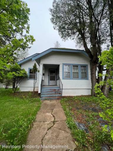 Main picture of 1612 Waverly Ave
