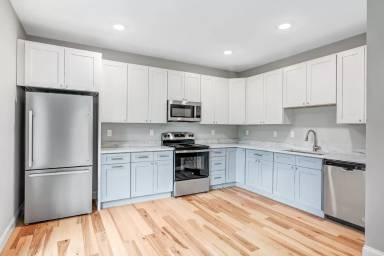 Main picture of 3411 Juniata St