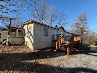 Main picture of 1046 Hill Rd