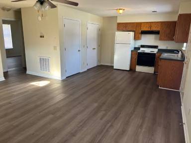 Main picture of 347 Hill St