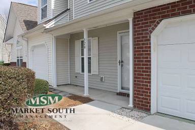 Main picture of 320 Gallery Way
