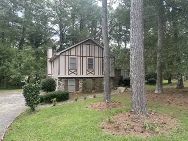 Main picture of 6624 Keswick Dr