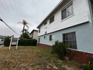 Main picture of 6727 Whitsett Ave