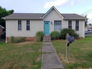 Main picture of 2005 Lynmeade Dr
