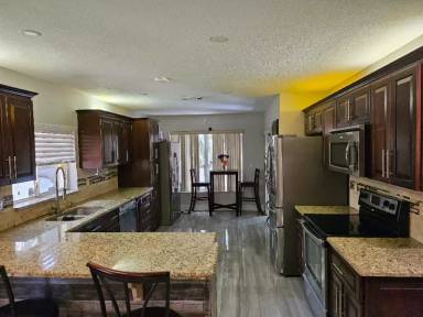 Main picture of 10300 NW 11th Ct