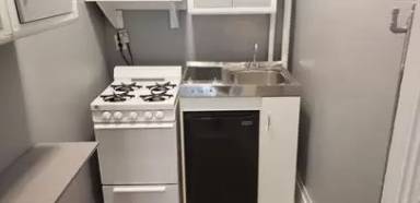Main picture of 220 Main St