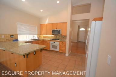 Main picture of 4936 Ladera Vista Dr