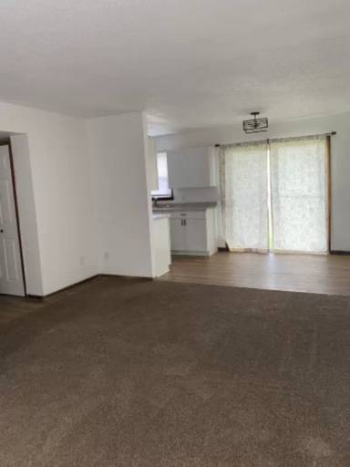 Main picture of 229 N Brunswick St