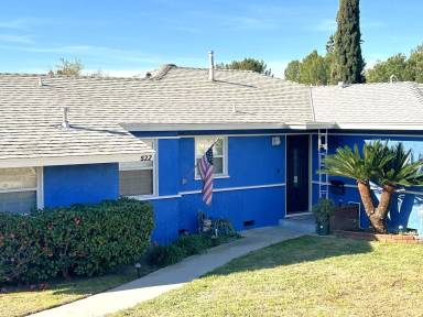 Main picture of 522 W 4th St