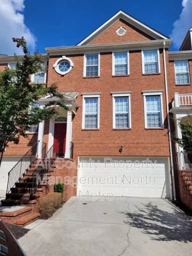 Main picture of 5005 Foxfield Trce SE