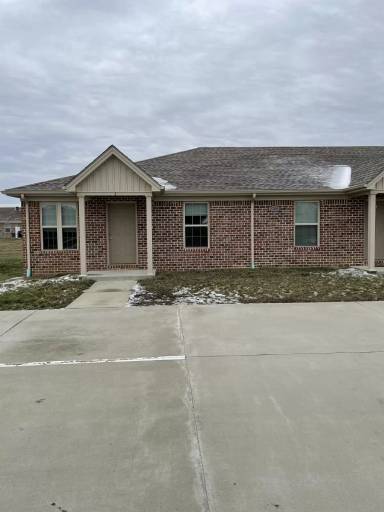 Main picture of 2216 Vintage Hills Dr